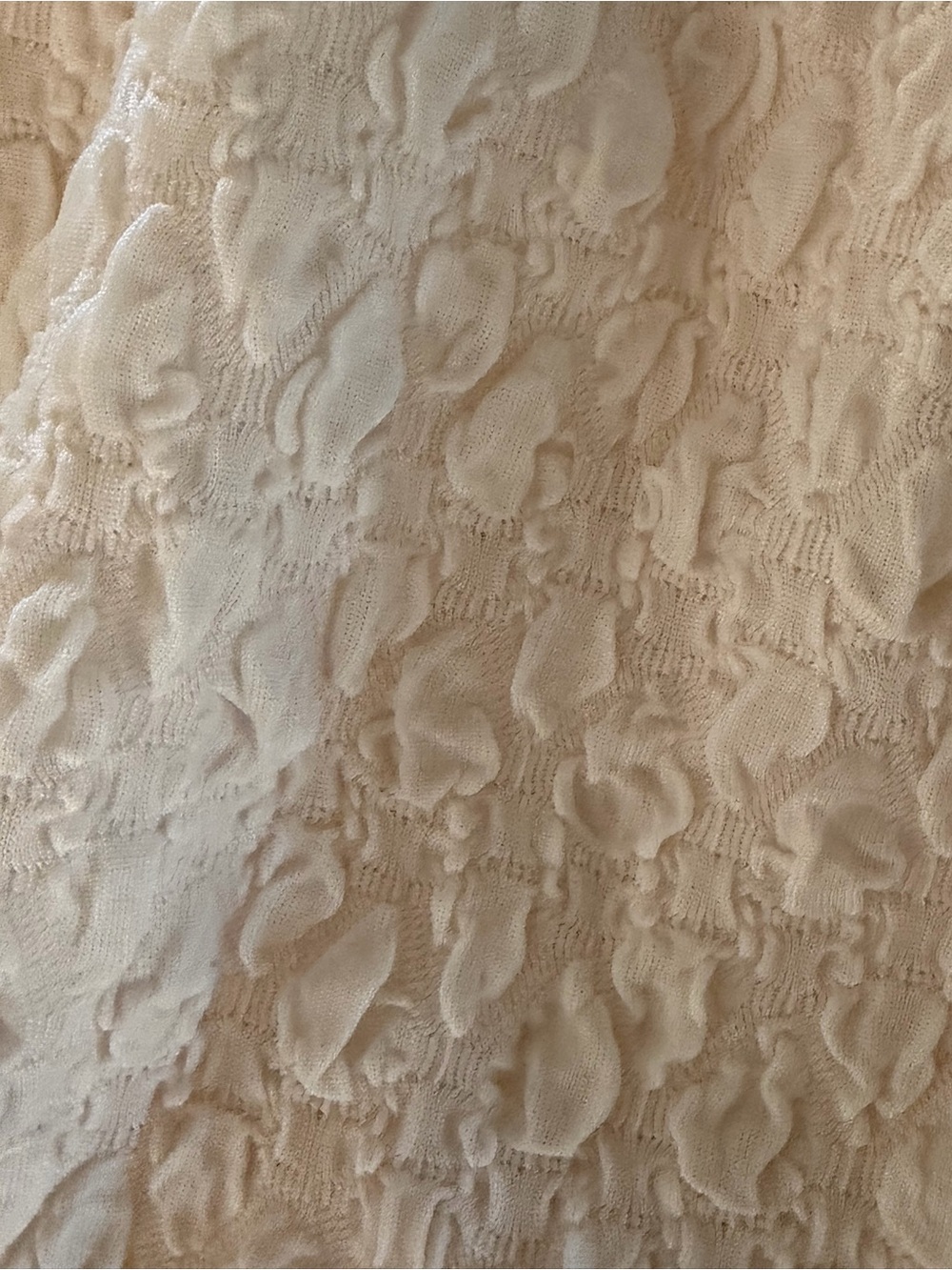 Cream Textured Bedding Set - Lightweight Comfort - Picture 3 of 4